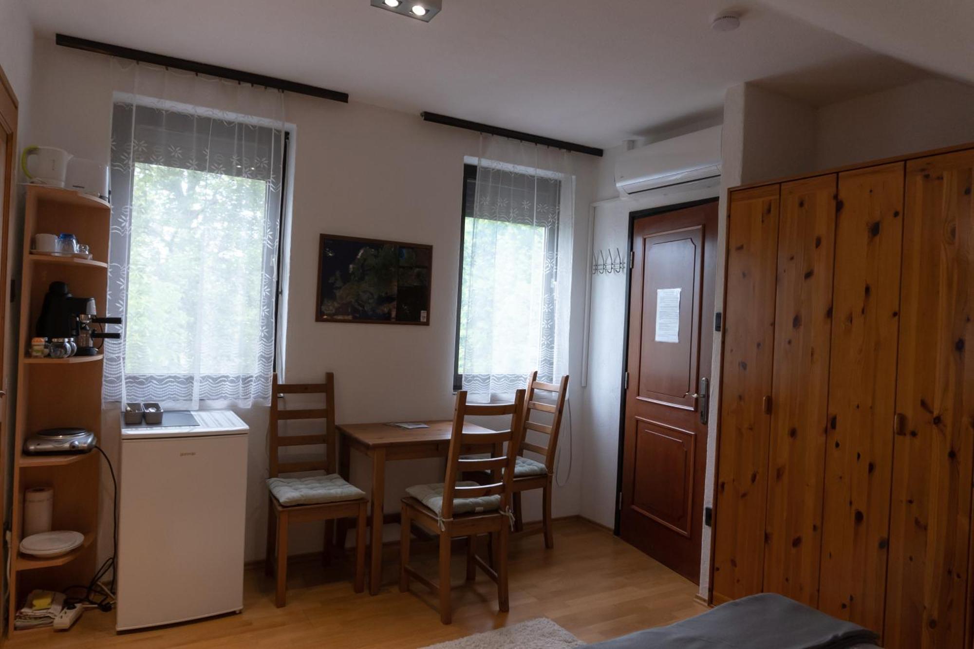 Апартаменти Rent A Scooter Vendeghaz Замарді Екстер'єр фото